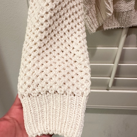 Sweatshirt - Picture 3 of 6